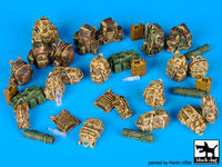 British modern equipment accessories set - Image 1