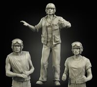 USMC (PTO) late Sherman  tank crew (3 figures) - Image 1