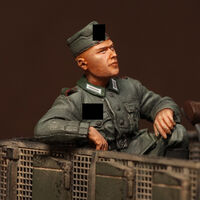 German antiaircraft gunner - Image 1