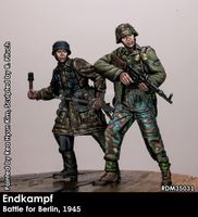 Endkampf, Berlin 1945 (two figures)