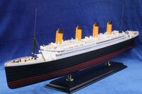 RMS Titanic - Wooden Deck (designed to be used with Academy kits) - Image 1