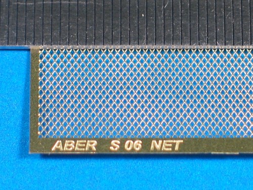 Nets and drilled plates  (18 models - 80x45 mm) - Image 1