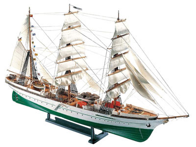 Gorch Fock - Image 1